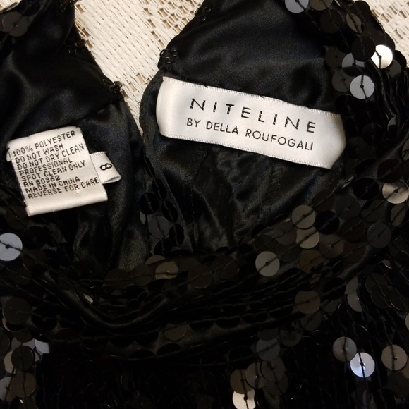 Sensational black sequins dress - Picture 7 of 7